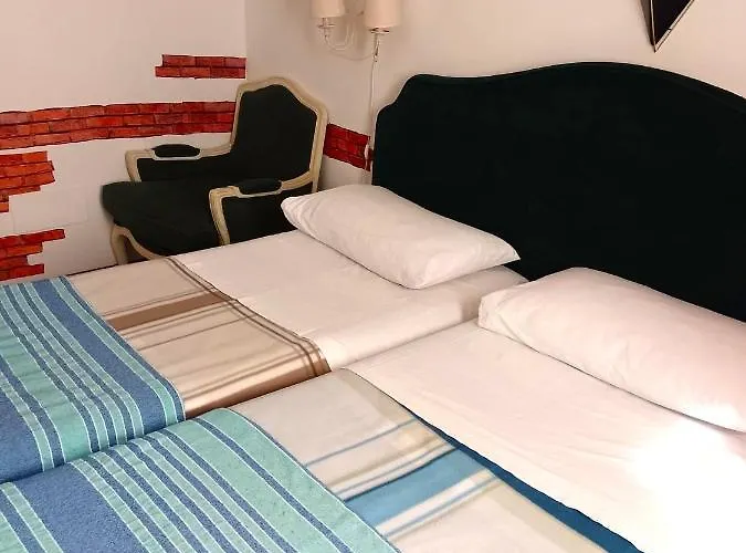 Cozy!! 3*